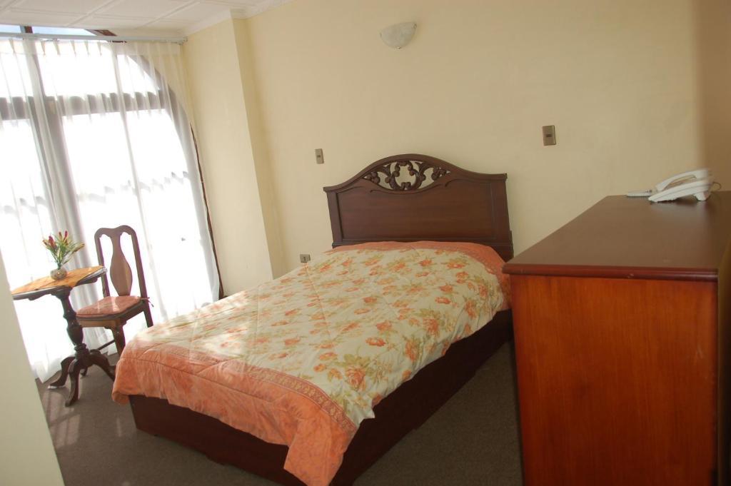 Hostal Tukos La Casa Real Potosí Pokój zdjęcie